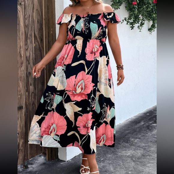 Plus size floral print off shoulder ruffle trim maxi dress - Picture 8 of 8